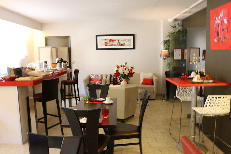 The Originals City, Hotel Dau Ly, Lyon Est Bron Bagian luar foto