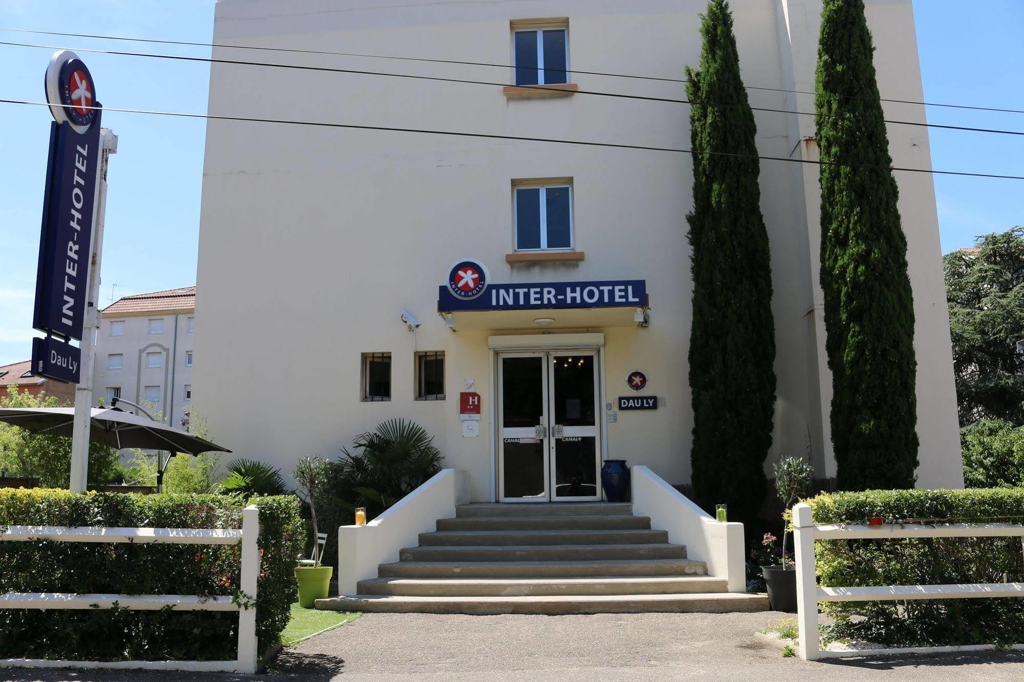 The Originals City, Hotel Dau Ly, Lyon Est Bron Bagian luar foto